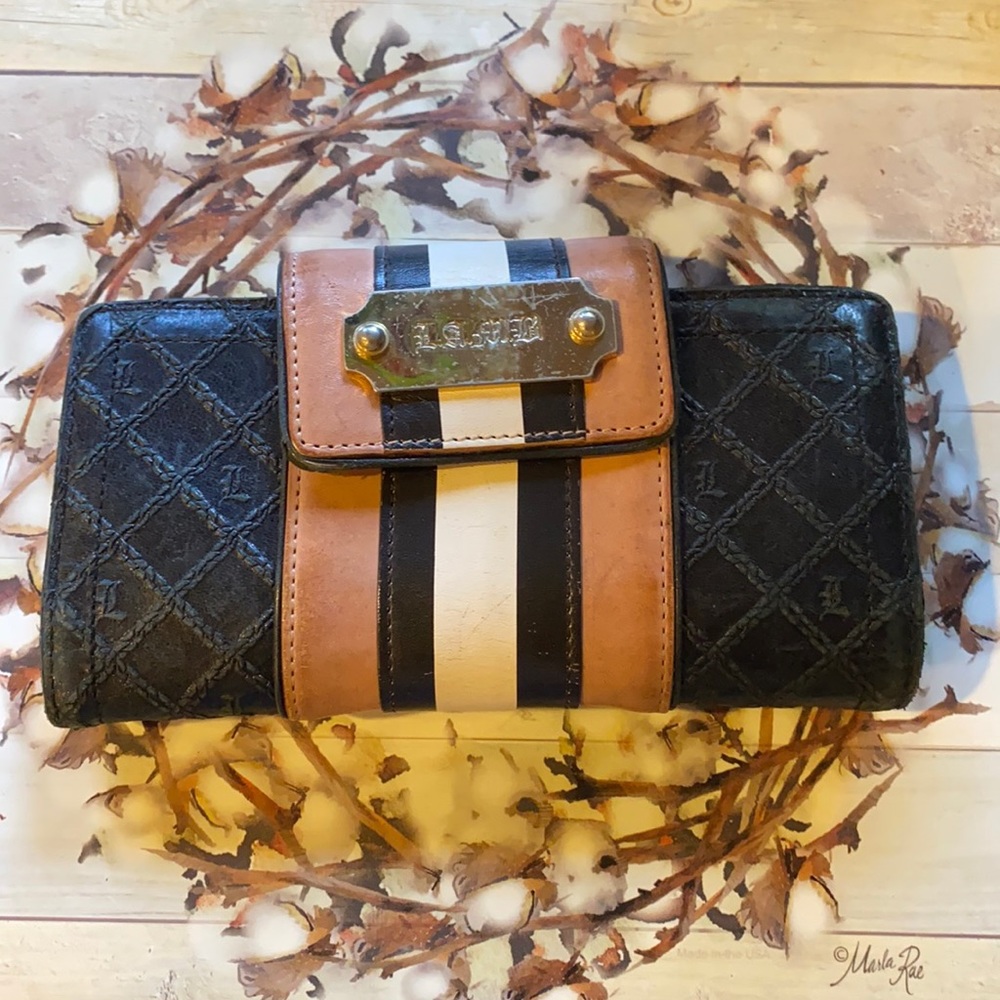 L.A.M.B.  Wallet